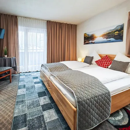 Partenerhof Hotel Partenen