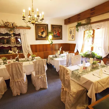 Partenerhof Szálloda Partenen