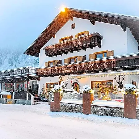 Partenerhof Partenen