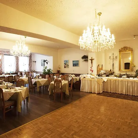 Partenerhof Hotel Partenen